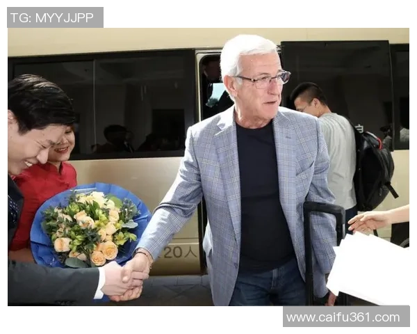 南京攀岩队在世界街舞大赛中的个人能力表现深度点评与分析 南京攀岩队在世界街舞大赛中的个人能力表现深度点评与分析